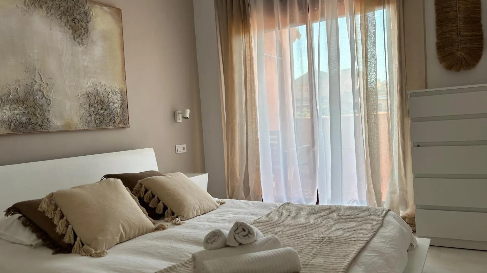 Albatros Apartamentos Playa Granada موتريل شقة